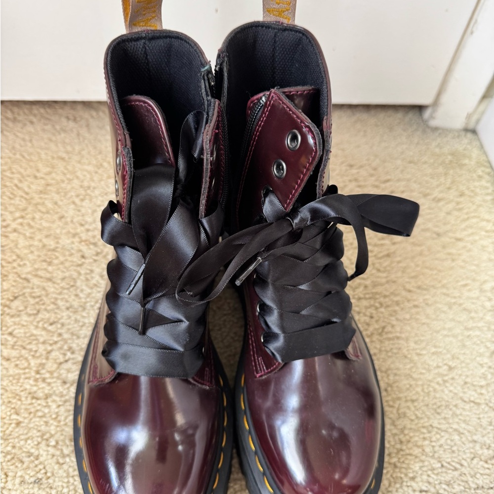 Dr Martens JADON BOOT SMOOTH LEATHER PLATFORMS